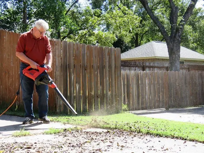 How to Stop Weeds Growing through Gravel