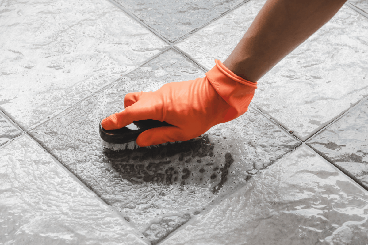 How To Clean Tile Floors With Vinegar And Baking Soda