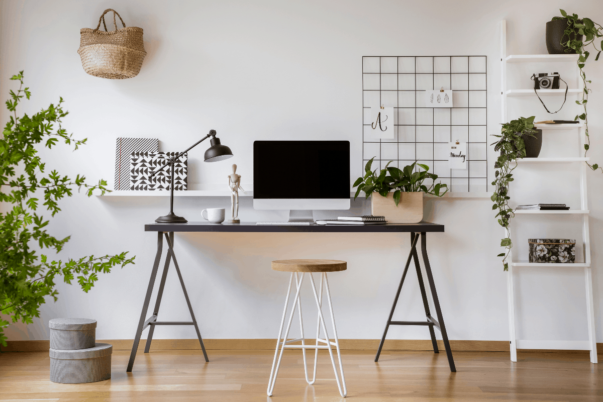 Build Your Own Adjustable Standing Desk